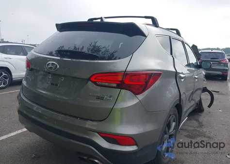 2017 Hyundai Santa Fe Sport 2.0T Ultimate z USA, uszkodzony, nr VIN 5XYZWDLA4HG466506